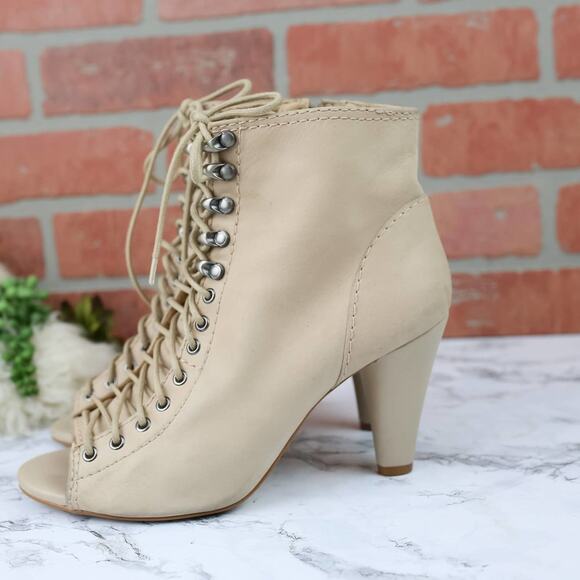 Gianni Bini Tan Nubuck Leather Lace Up Peep Toe Ankle Booties Size 8 Women's - Picture 3 of 7